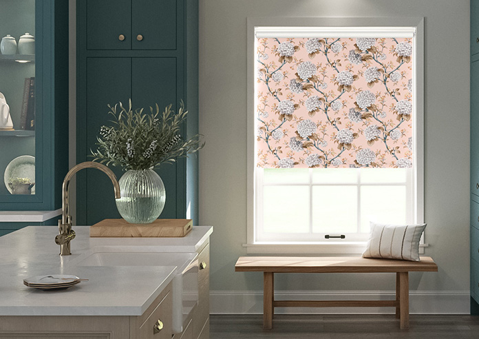 Bouquet, Soft Apricot - Roller Blind - Image 3